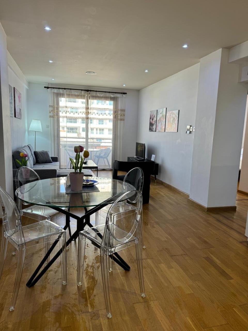 Ithaki Phinikoudes Apartment No. 205 Ларнака Екстер'єр фото
